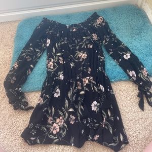 Kendall & Kylie black floral romper